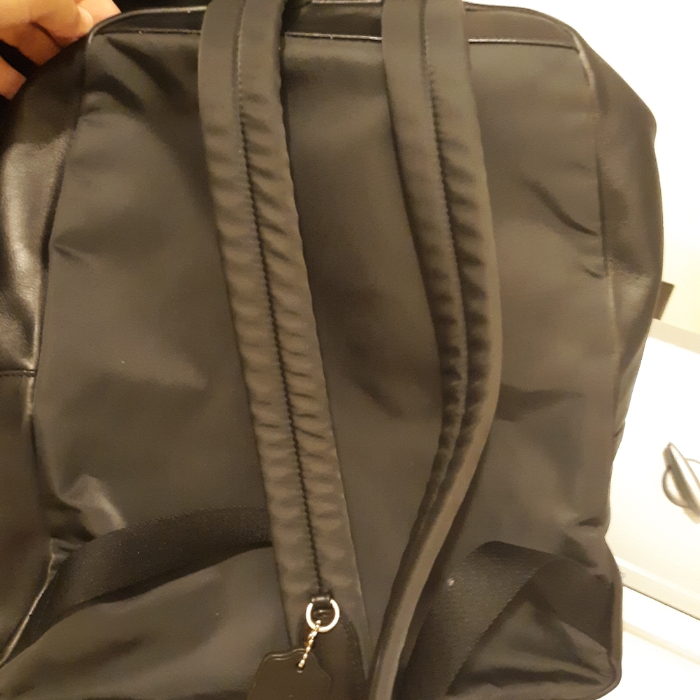 Sold Coach medium backpack - Picture 5 of 5